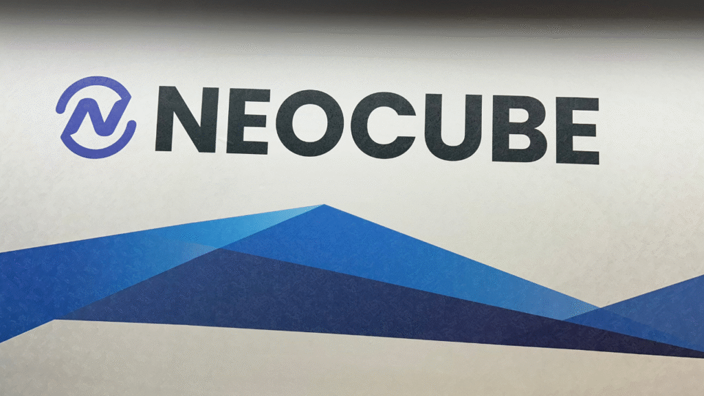 NeoCube